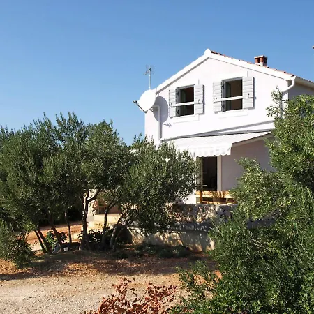 Holiday Mirta בית נופש